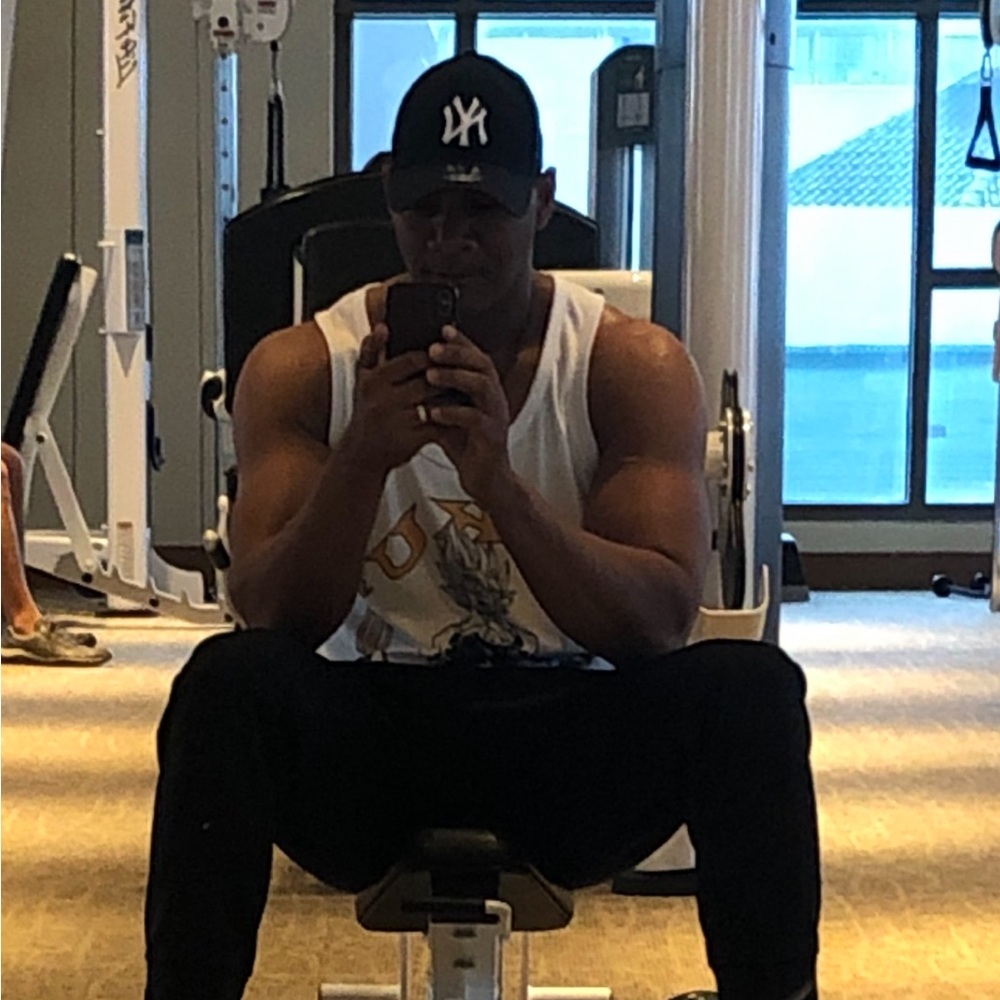 Meet your Posher, Jose